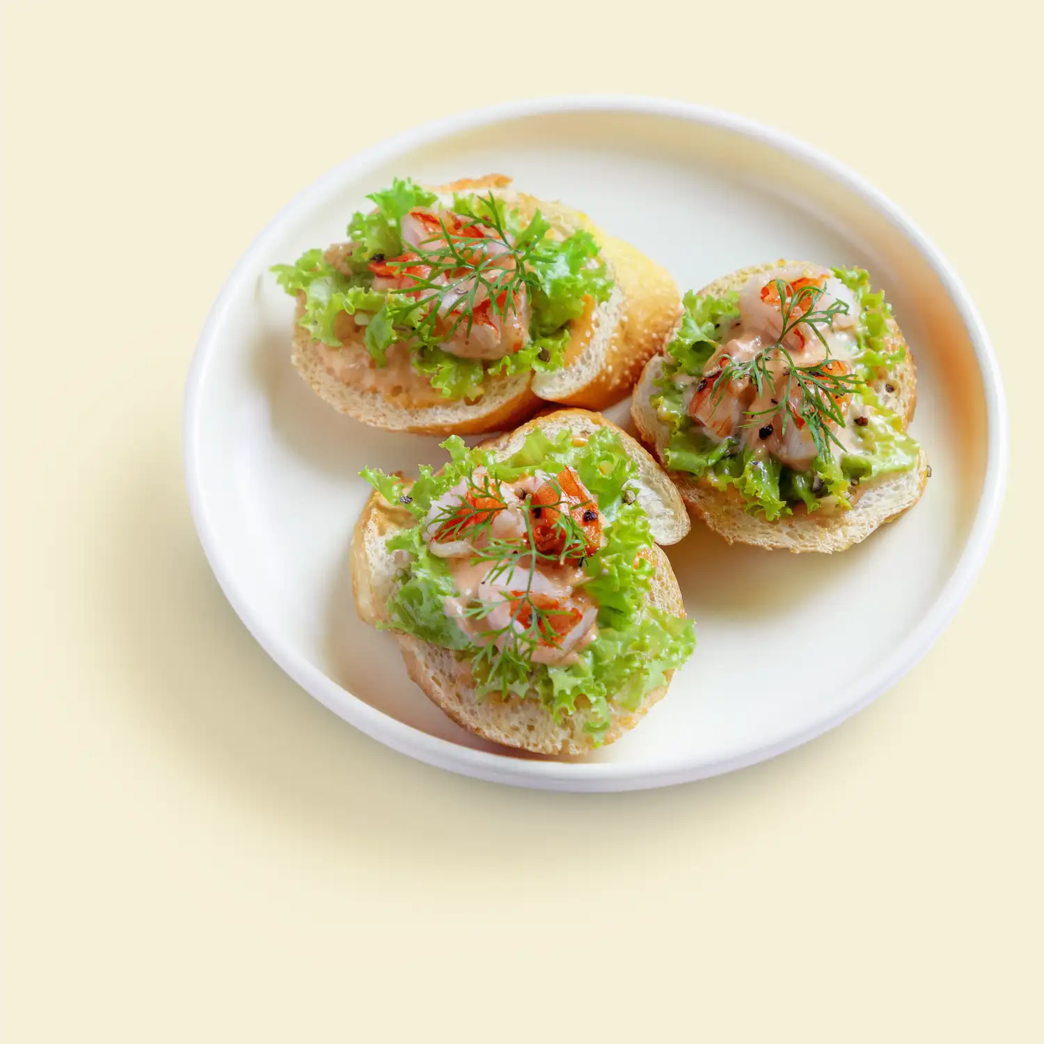 Bánh mì tôm áp chảo No Nê bistro Quy Nhơn