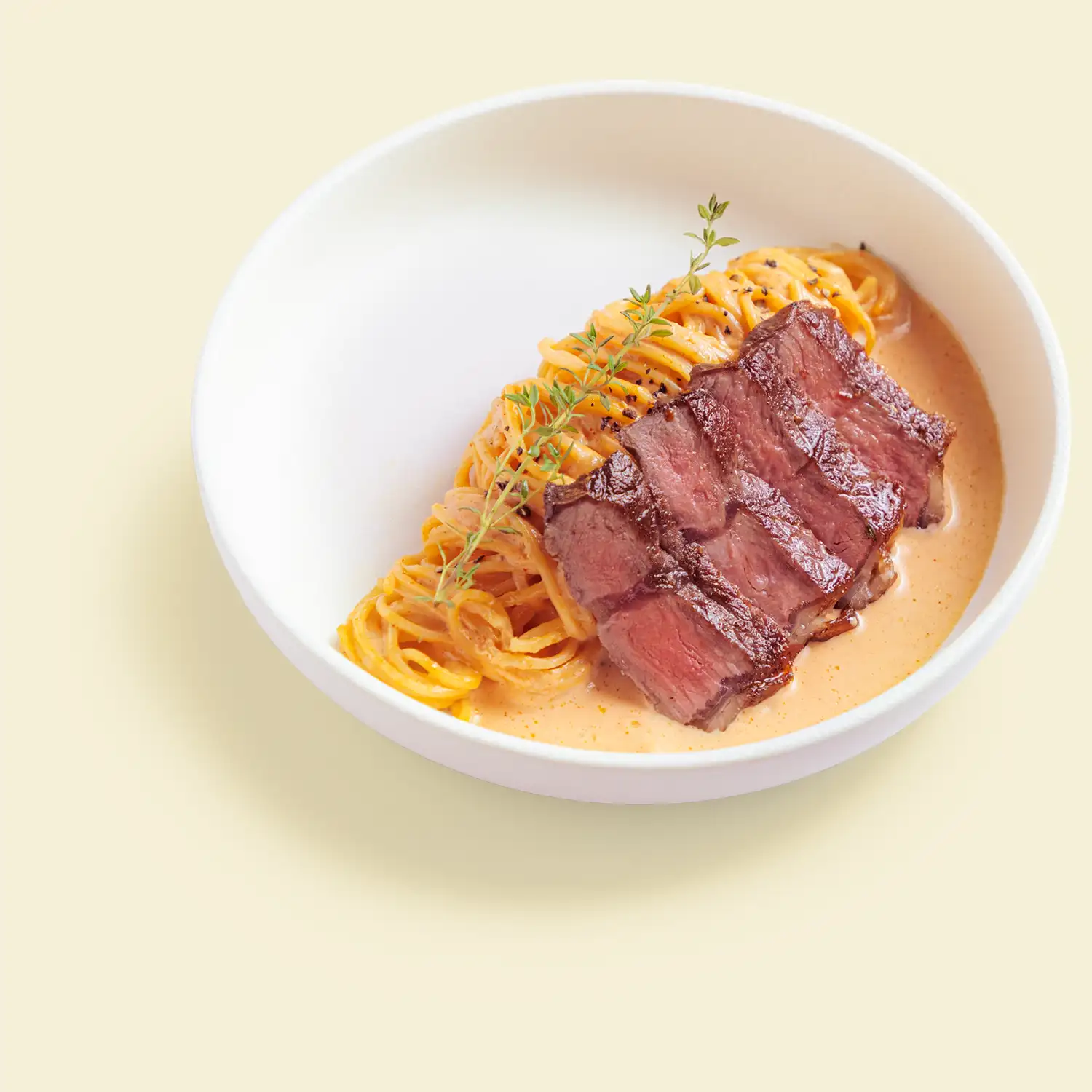 Mì Ý Gochujang bít-tết No Nê bistro Quy Nhơn